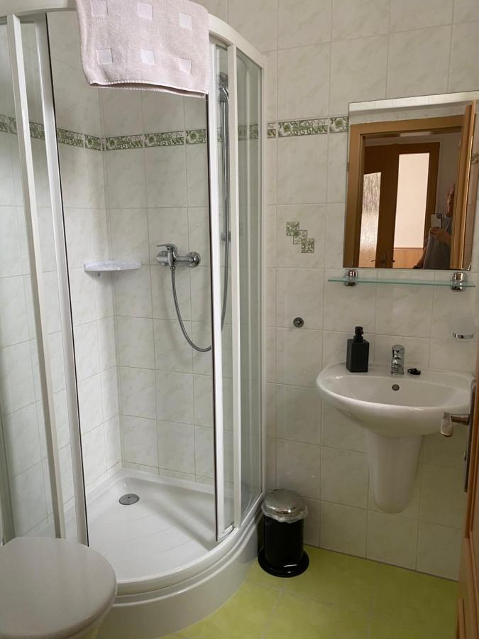 Penzion Pod Kostelem Bublava Extérieur photo